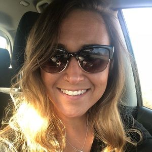 Meet your Posher, Allyce